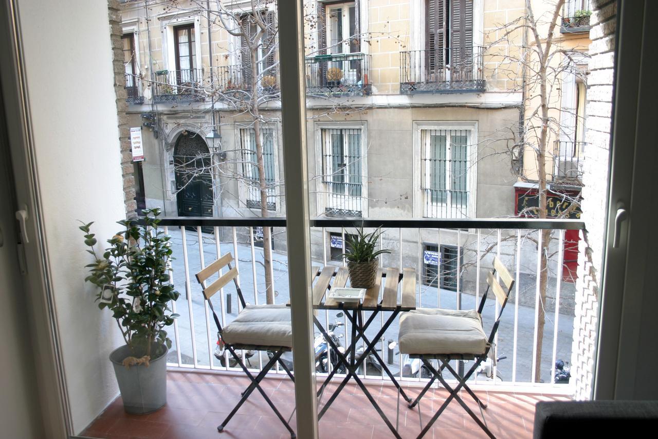 Apartamento Espejo Mágico Madrid Exterior foto